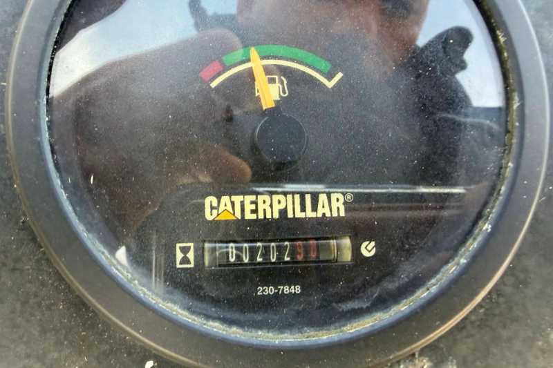 OmecoHub - Immagine CATERPILLAR CB334E